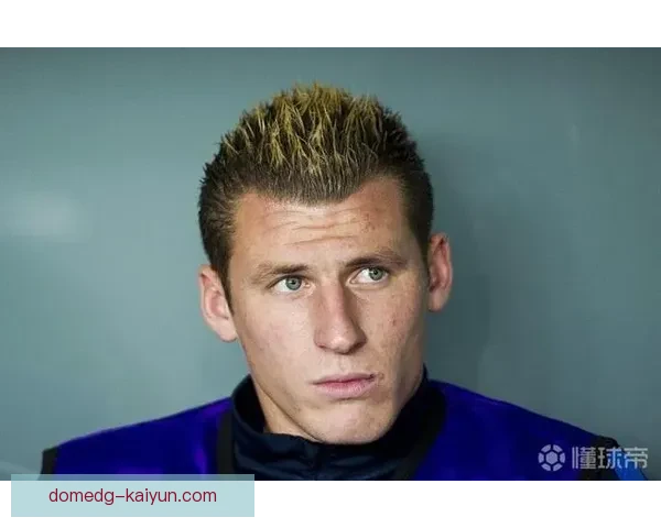 亨克青训实力持续提升，备受关注的年轻球员逐渐崭露头角